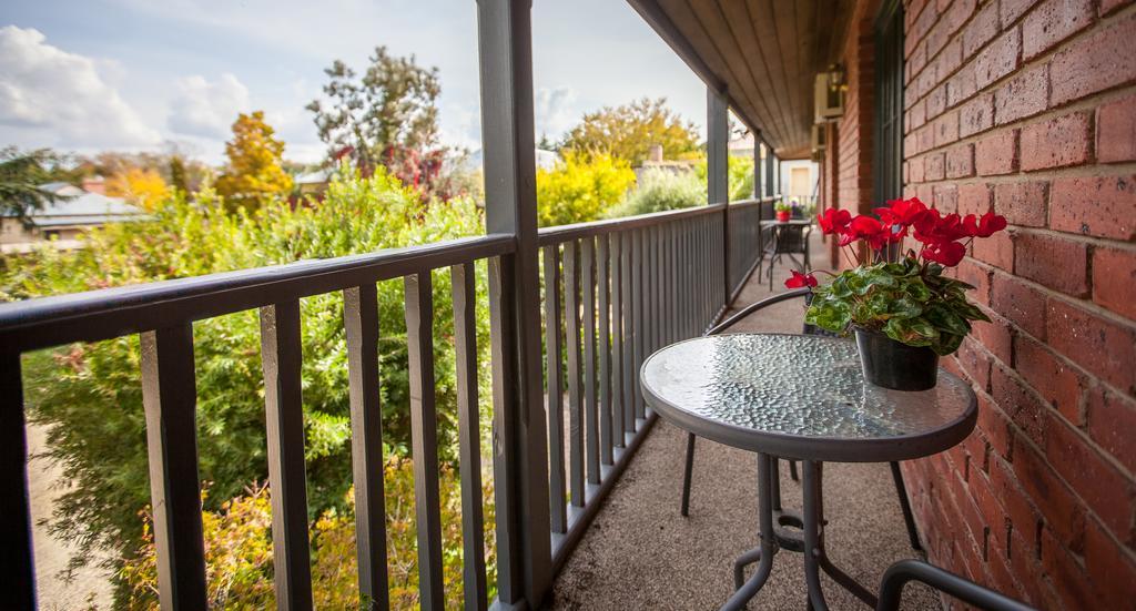 Armour Motor Inn ビーチワース エクステリア 写真